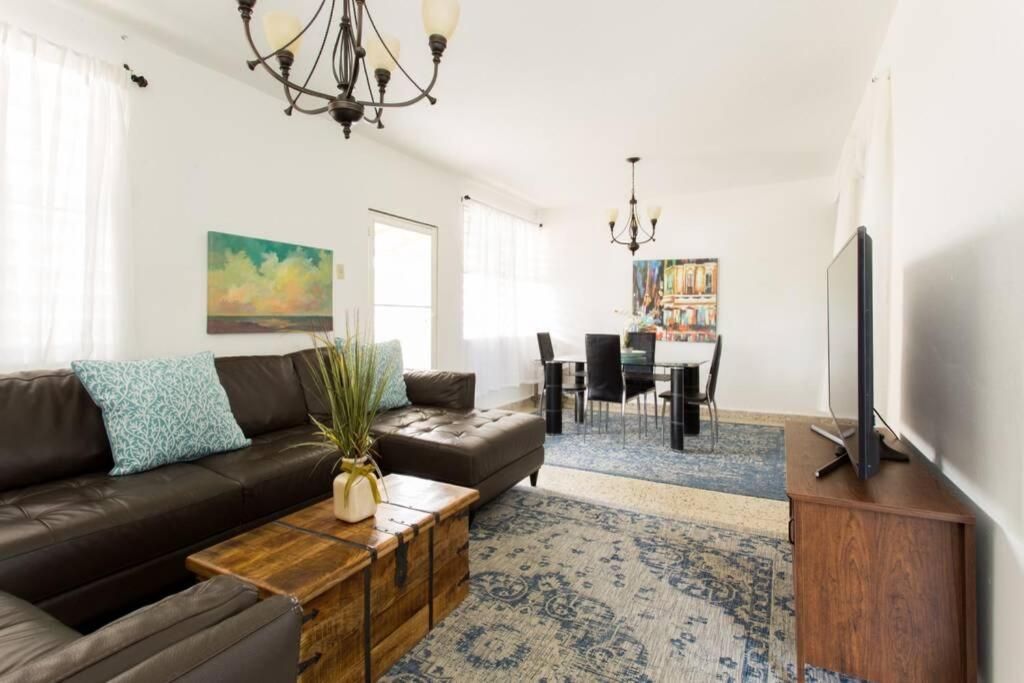 Chill Family And Friend Escape With Wrap Around Porch Río Grande Exterior foto